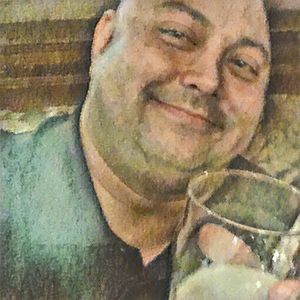 Meet your Posher, Carlos